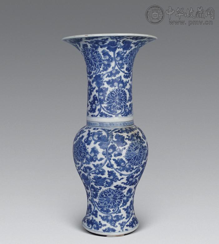 清康熙 青花缠枝莲凤尾尊