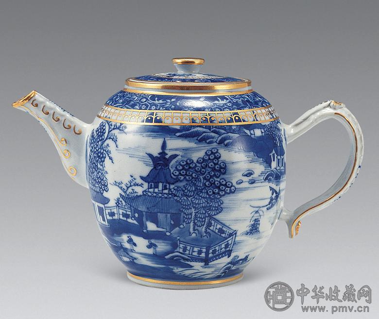 清乾隆 青花描金山水纹茶壶