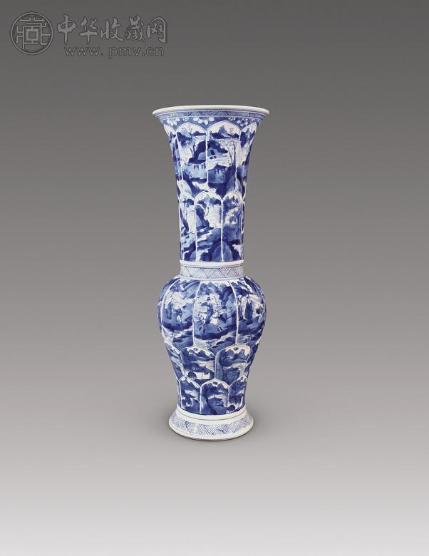 清康熙 青花开光山水人物纹花觚