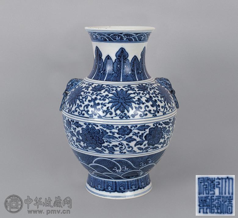 清光绪 青花缠枝莲纹兽耳尊