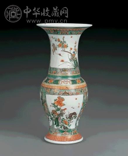 清道光 五彩锦底开光花鸟凤尾尊