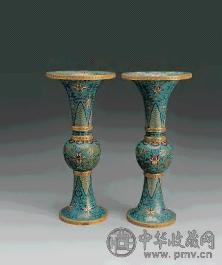 清中期 掐丝珐琅缠枝莲纹觚式瓶(1对)