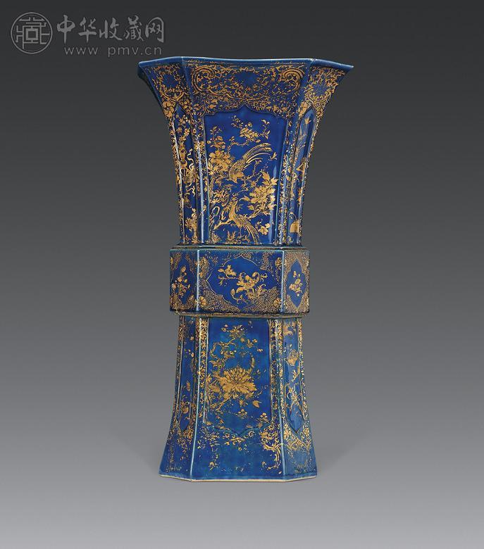 清乾隆 蓝釉描金开光山水人物纹四方倭角觚