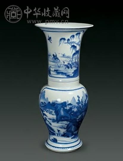 清康熙 青花开框山水花鸟纹凤尾尊