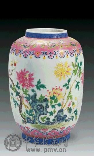 清道光 粉彩花卉纹灯笼尊