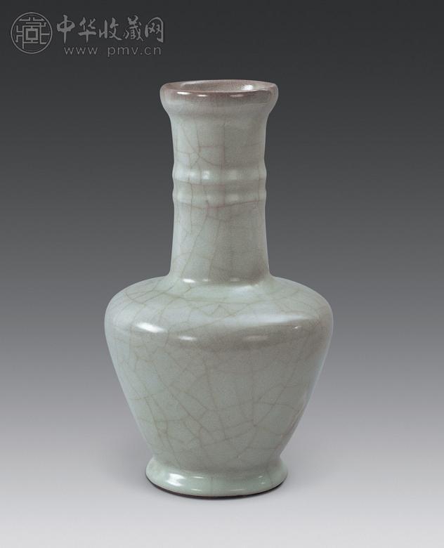 明代 仿官窑旋纹尊