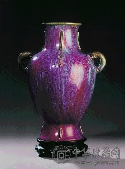 清雍正 窑变釉出戟双耳尊