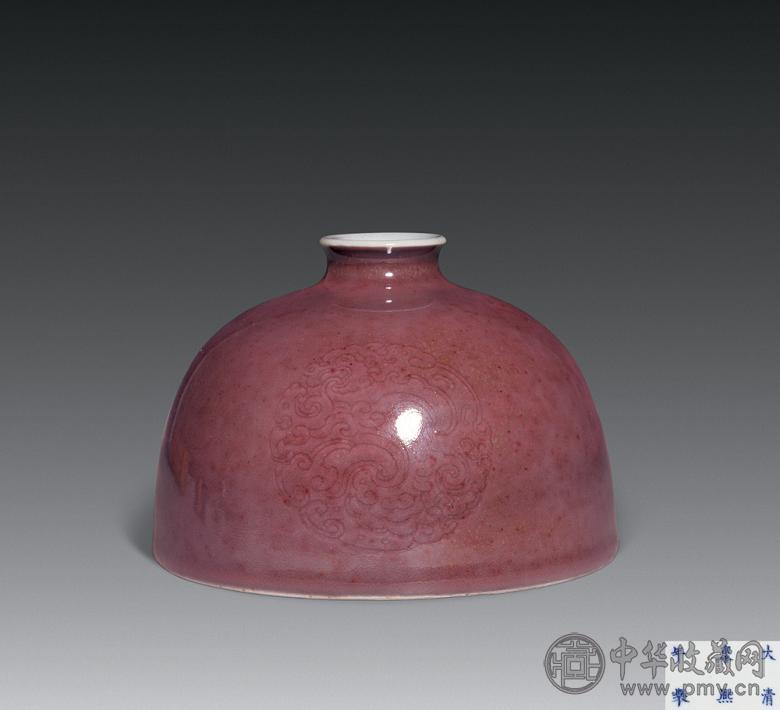 清康熙 豇豆红暗刻团螭纹太白尊(1件)