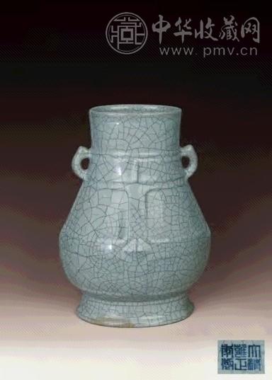 清雍正 仿官釉汉壶尊