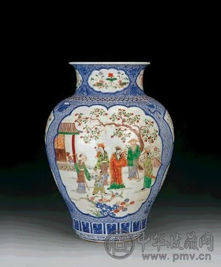 清康熙 五彩开光人物尊