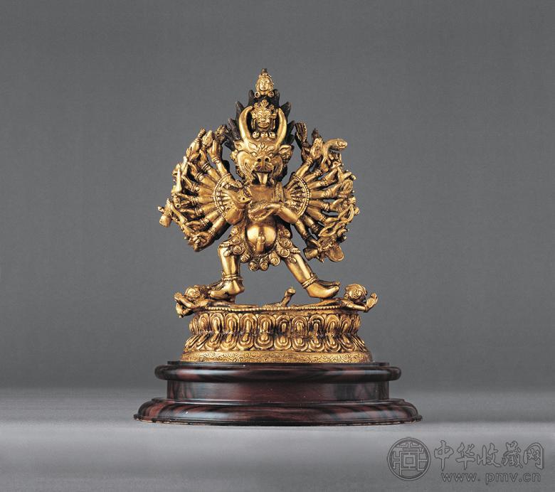 清乾隆 铜鎏金大威德金刚立像