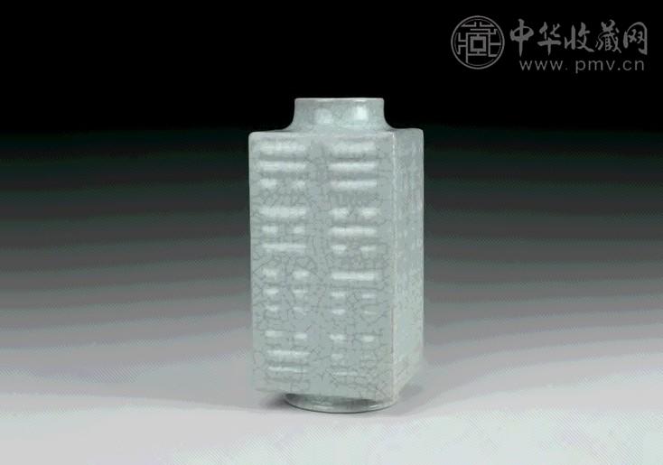 清乾隆 仿哥釉琮式瓶