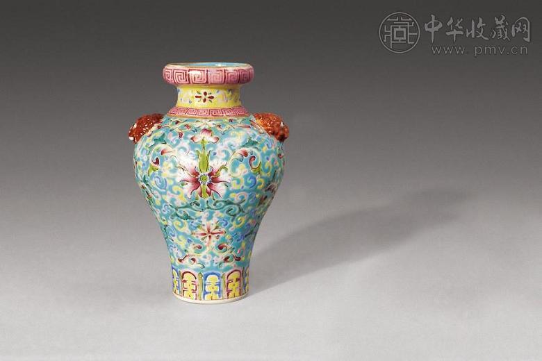 清晚期 粉彩花卉双耳小尊