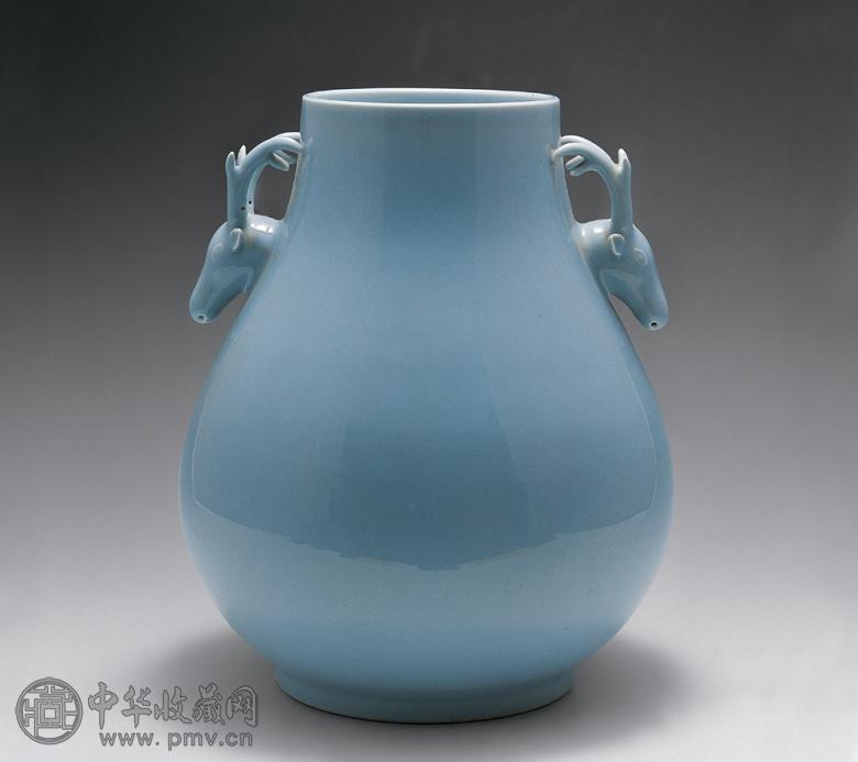 民国 天蓝釉鹿头尊