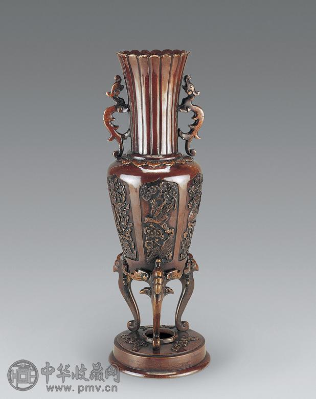 清晚期 铜雕花鸟纹瓶