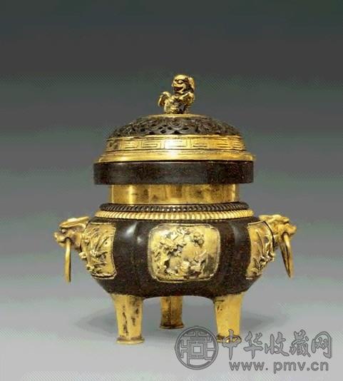 清 铜錾花鎏金兽耳三足炉