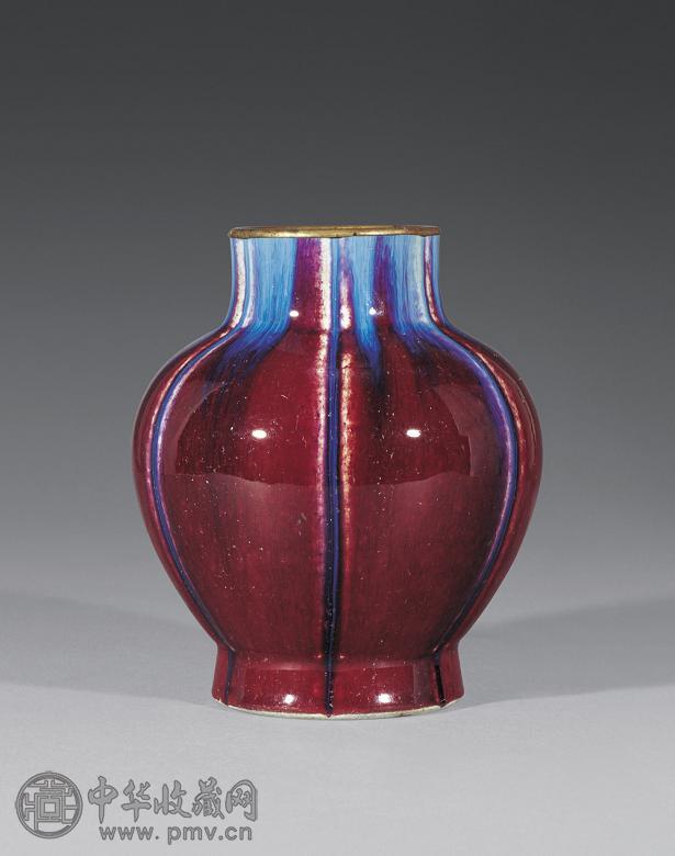 清乾隆 窑变釉石榴尊