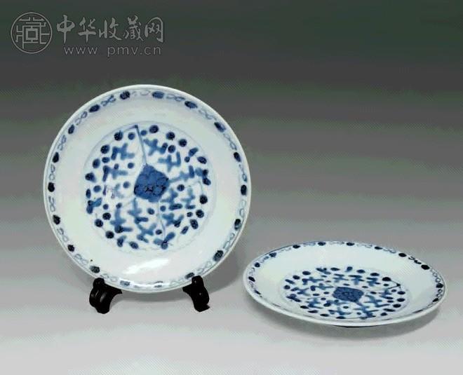 明末清初 青花碟(2件)