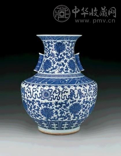 清 青花缠枝花卉八宝盖碗尊