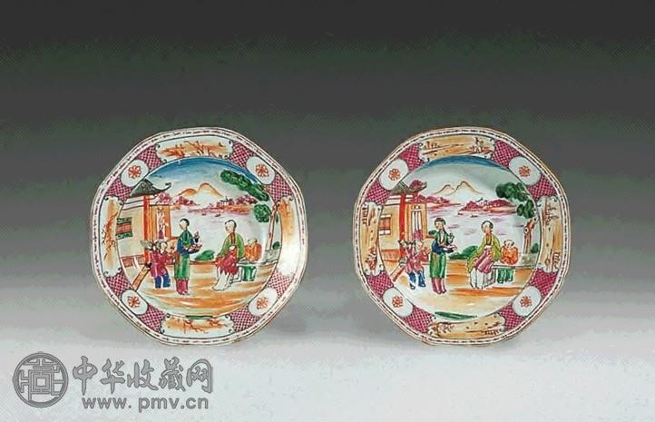 清乾隆 广彩仕女八方盘(1对)