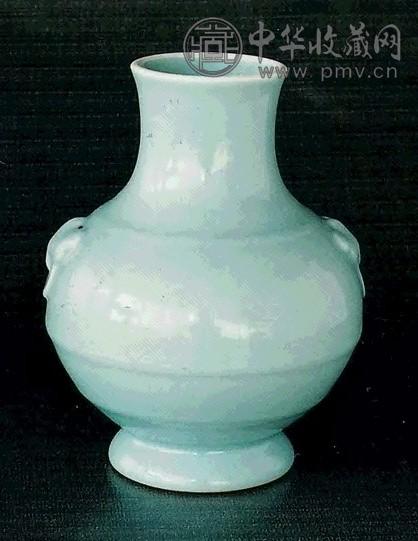 清 天蓝釉双兽耳尊