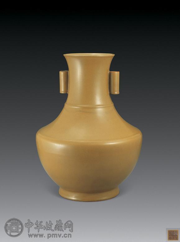 清乾隆 茶叶末釉贯耳尊