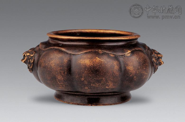 清 铜狮耳瓜棱香炉