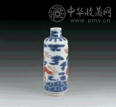 清 青花釉里红云龙鼻烟壶