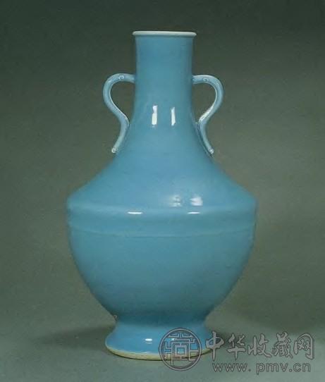 清雍正 紫蓝釉双耳环大尊