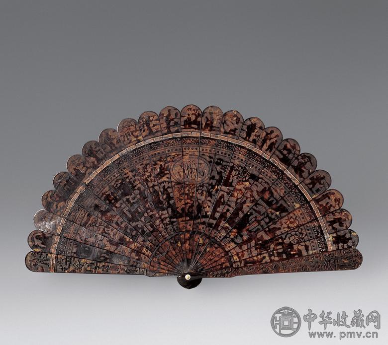 清道光 玳瑁刻人物纹折扇