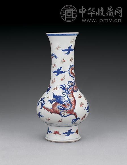 清康熙 青花釉里红云龙纹尊