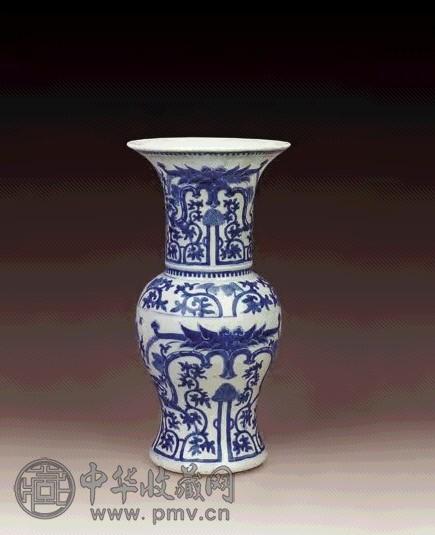 清康熙 青花草龙小凤尾尊