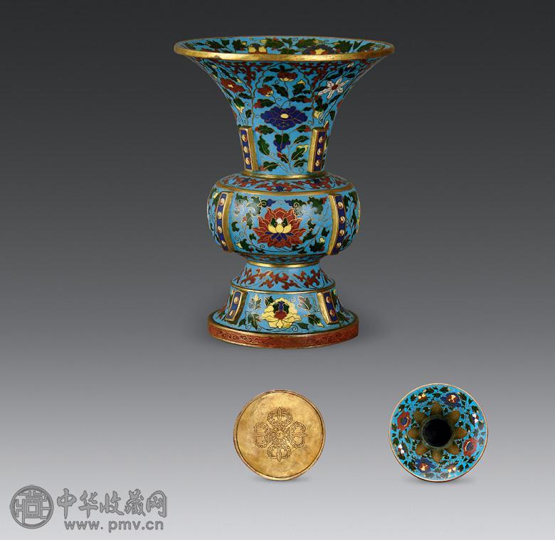 明宣德 铜胎掐丝珐琅缠枝花卉纹出戟尊