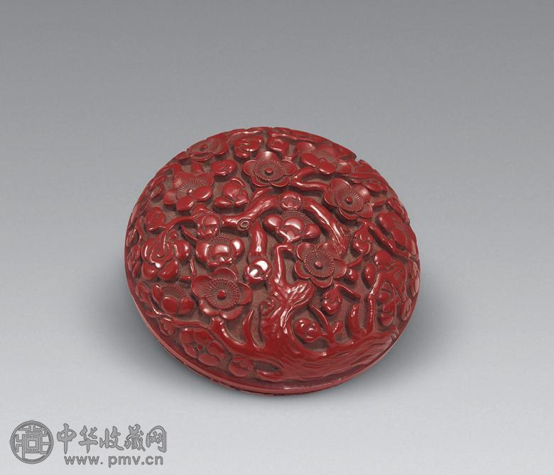 清 红雕漆梅花纹盖盒