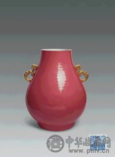 清 胭脂釉加金双耳尊