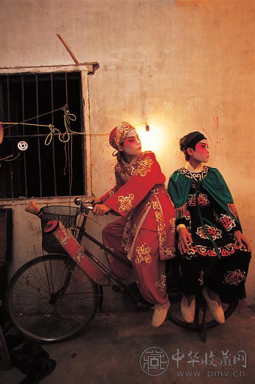 陈海平 2002年作 梨园-自行车 摄影