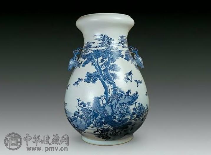 清中期 青花百鸟朝凤大鹿头尊