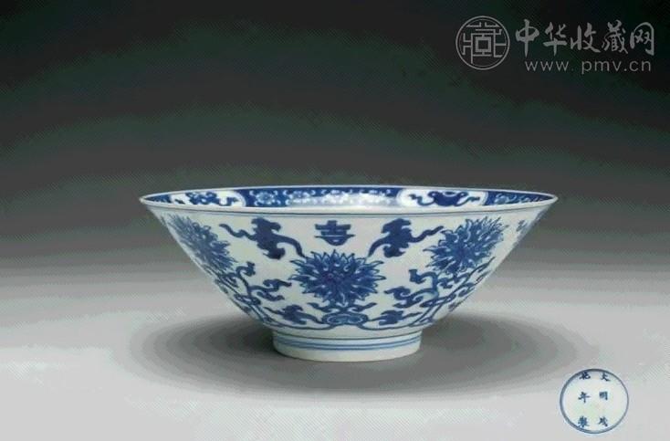 清康熙 青花莲纹吉字碗