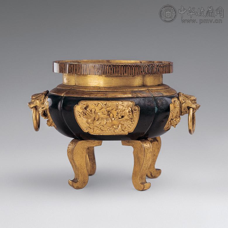 清 铜鎏金开光錾花花卉纹香炉