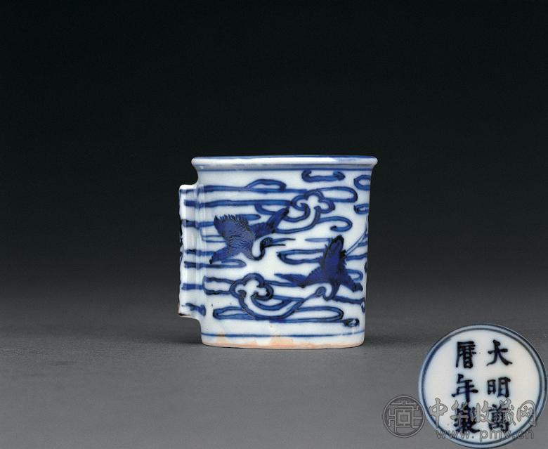 明万历 青花云鹤纹鸟食罐