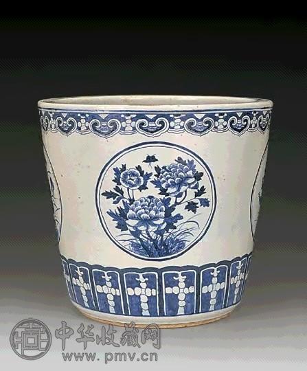 清光绪 青花开光花卉纹花盆