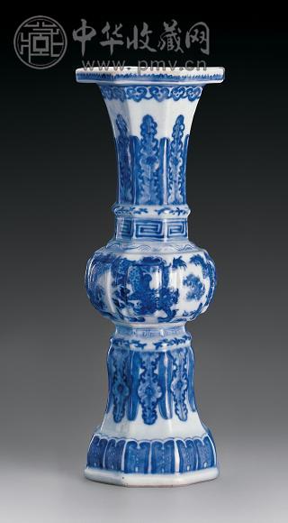 清中期 青花花觚