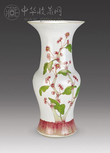 清 粉彩花卉纹凤尾尊