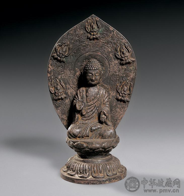 清中期 银释迦牟尼像