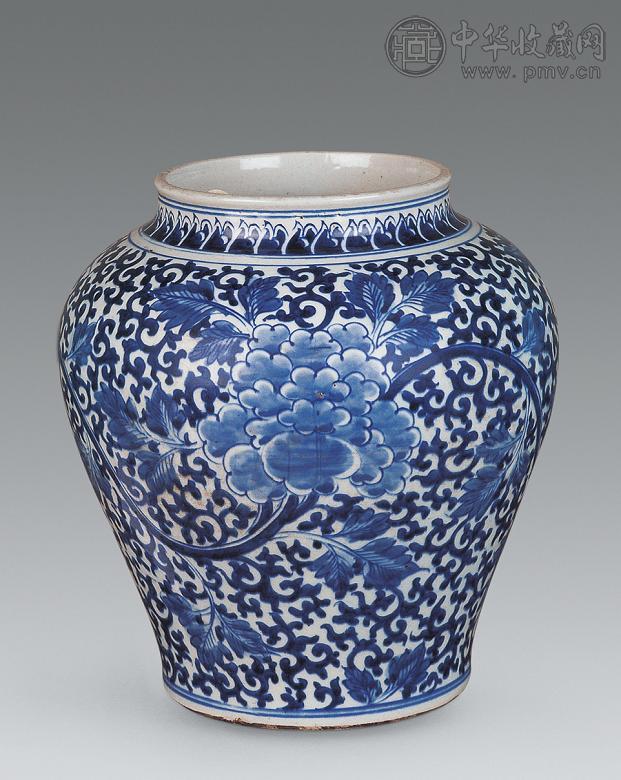 清 青花花卉纹罐