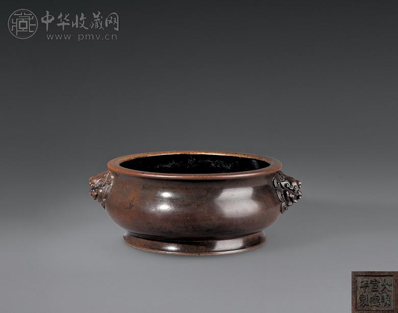 明末 铜雪花金狮钮香炉