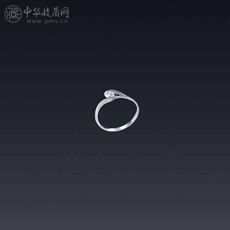 18K白金镶钻戒指