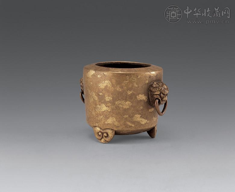 清中期 铜点金铺首耳三足筒式小炉
