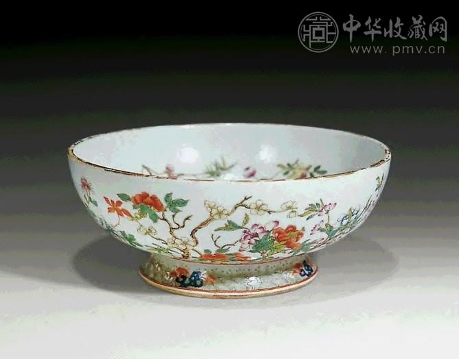 清光绪 粉彩花蝶大碗