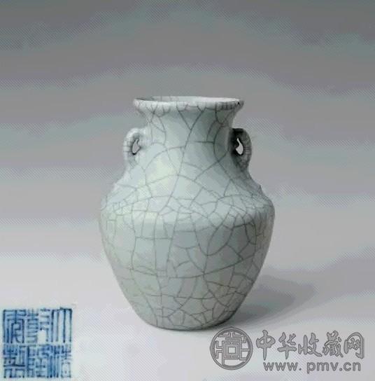 清乾隆 仿哥釉双耳尊